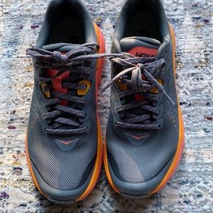 Hoka One One Women’s Sneakers Size 8B